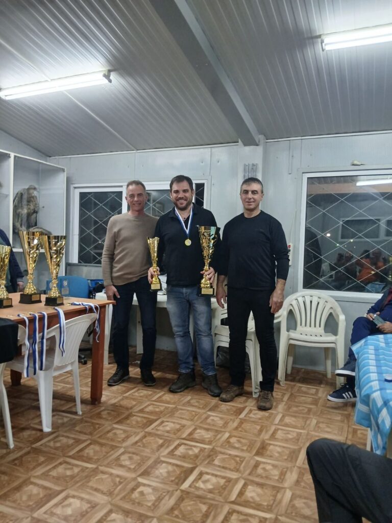 Παναγιώτης Παρασκευόπουλος: Στην κορυφή με τους Ελληνικούς Ιχνηλάτες - φωτογραφία 8